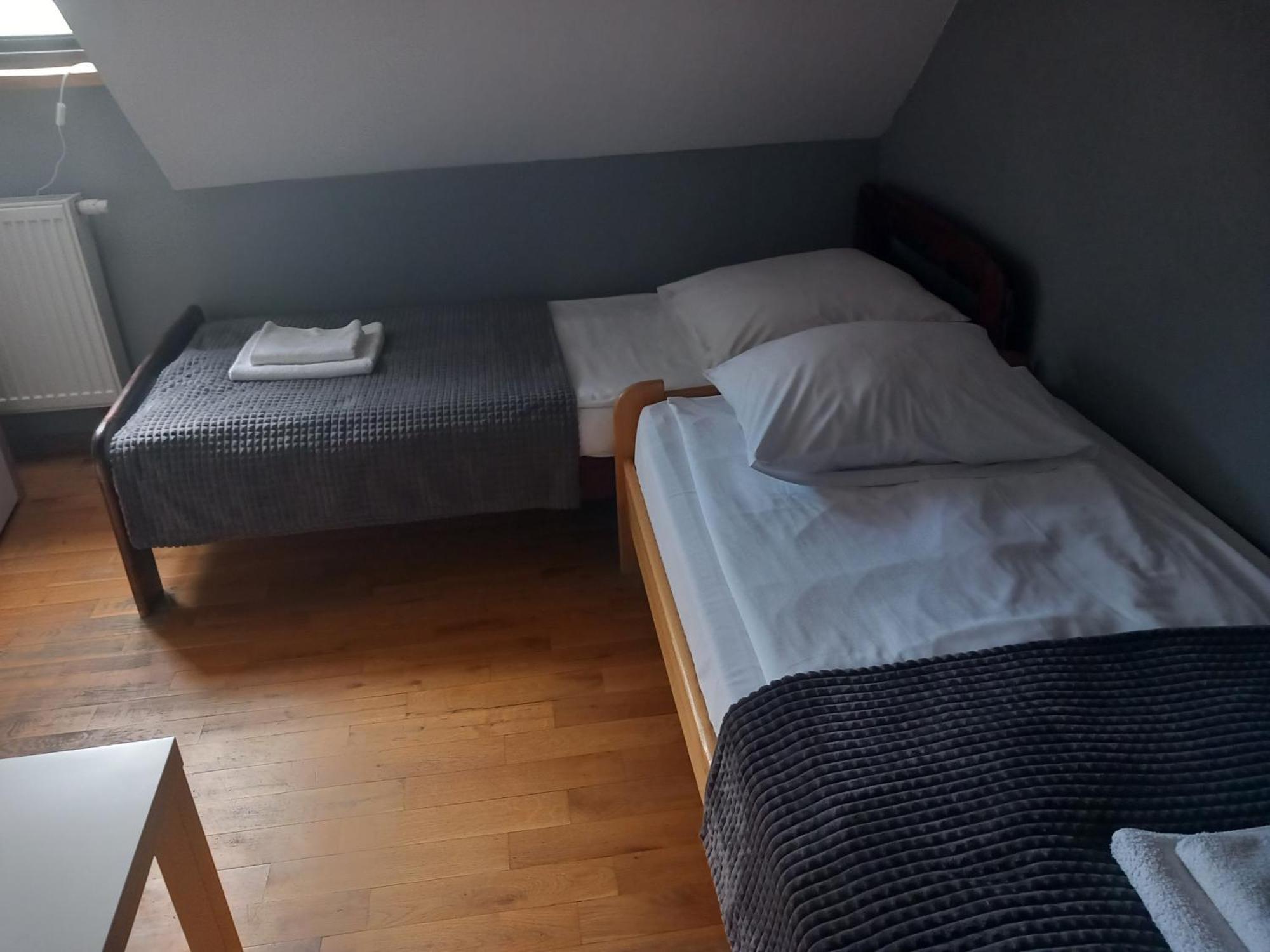 Hotel Dobry Klimat Uniejów Exterior foto